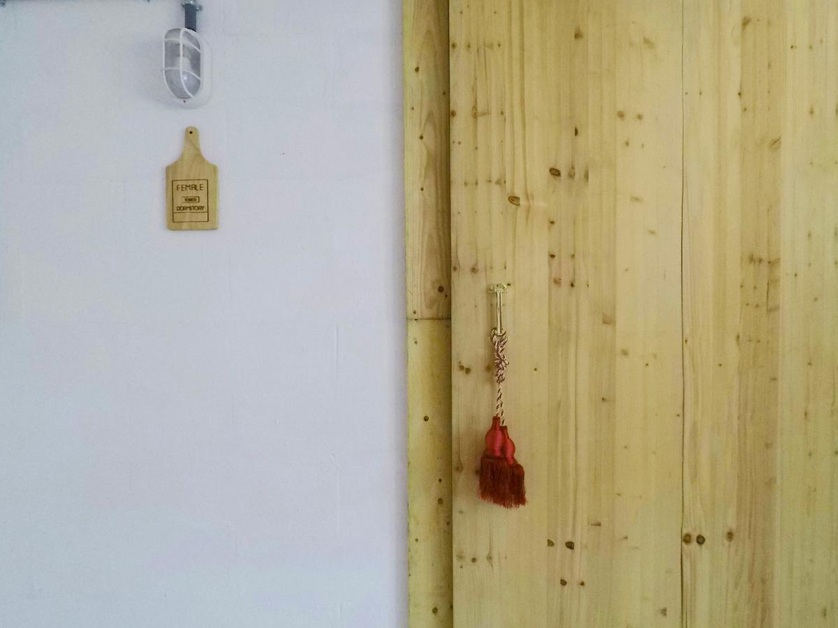 Bandai Hostel Pak Kret Exterior foto