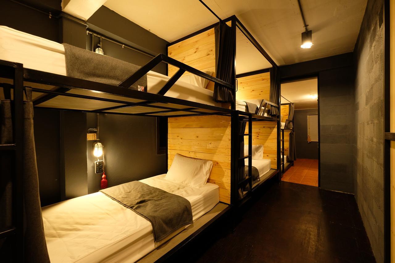 Bandai Hostel Pak Kret Exterior foto